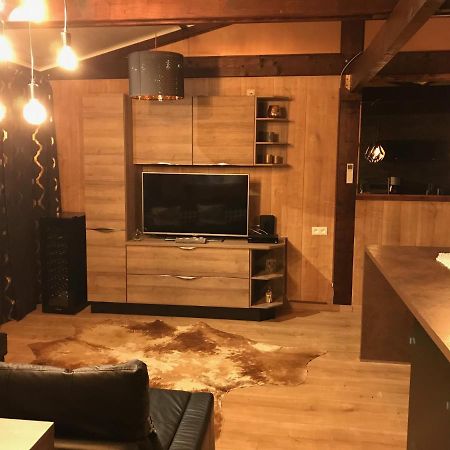 Chalet des Marmottes Virton Extérieur photo